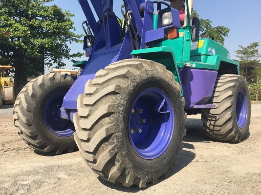 ขายรถตัก KOMATSU WA 50-3E เกียร์ ปั้ม สมบูรณ์พร้อมใช้ครับ ติดต่อ 063-9316985 ID LINE : 0639316985 ครับ