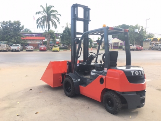 ขายรถโฟลคลิฟท์ TOYOTA 02- 8FD25 ,, เครื่องยนต์ดีเซล 1DZ III ,งาปรับคว่ำหงาย, เสายกสูง 5.0 เมตร , ปุ้งกี๋ปากกว้าง 1.7 เมตร , รถนำเข้าแท้จากญี่ปุ่น 100\%