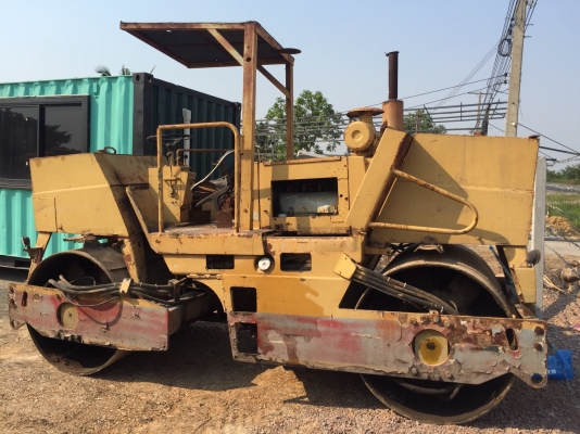 ขายด่วนรถบดหน้าเหล็กหลังเหล็กDYNAPAC CC213 ขายตามสภาพ รถใช้งานอยู่