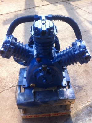 ขายหัวปั๊มลมPUMA พร้อมใช้ 10HP ราคา18,000บาท เหลือ15,000บาท ขายหัวปั๊มลมPUMA พร้อมใช้ 10HP ราคา18,000บาท เหลือ15,000บาท