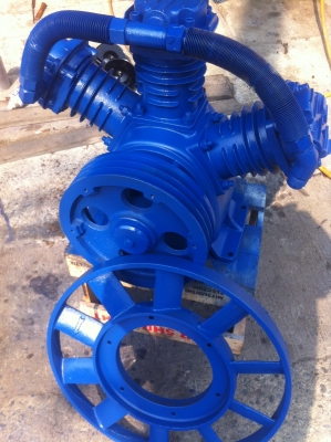 ขายหัวปั๊มลมPUMA พร้อมใช้ 10HP ราคา18,000บาท เหลือ15,000บาท ขายหัวปั๊มลมPUMA พร้อมใช้ 10HP ราคา18,000บาท เหลือ15,000บาท