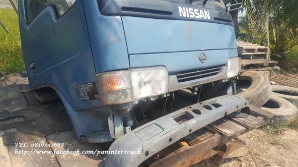 สินค้าเก่านอก ขายถูกด่วนๆหัวเก๋งรถบรรทุก4 ล้อใหญ่ ,6 ล้อเล็ก / CABIN NISSAN รุ่น:CABSTAR (รุ่นยกหัวไม่ได้/มีเฉพาะหัวเก๋ง) ราคาเพียง 16,000 บาท สนใจรีบติดต่อ 0819337688