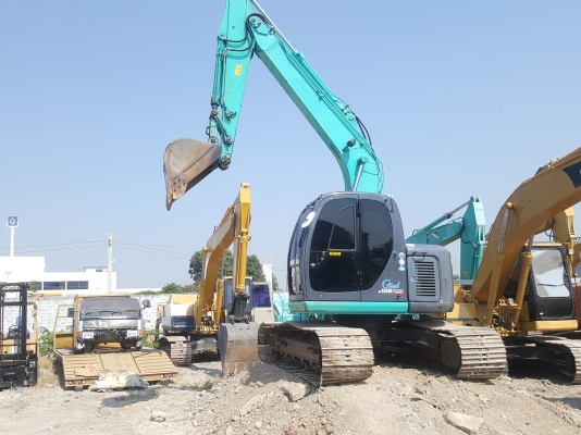 ขายครับSK135 yy04 เล่มทะเบียน รถสภาพสวย จัดไฟแนนได้ครับ โทร.0851562314