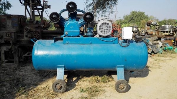 ** SOLD ** ปั้มลม PUMA ขนาด 5 HP ถังจุ 300 ลิตร ไฟ 380V พร้อมใช้งาน