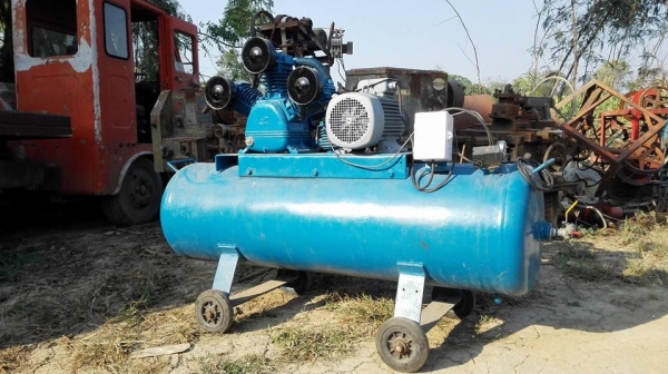 ** SOLD ** ปั้มลม PUMA ขนาด 5 HP ถังจุ 300 ลิตร ไฟ 380V พร้อมใช้งาน