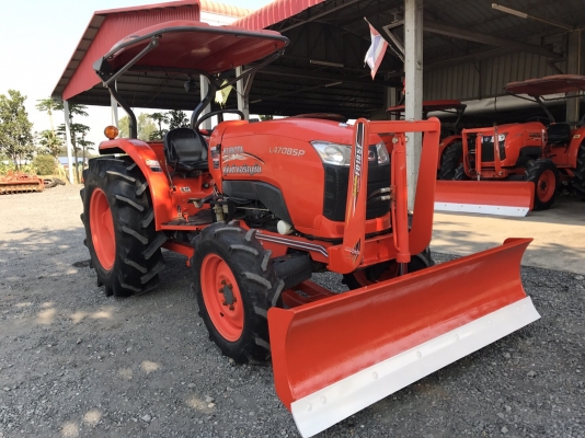 สินค้ามาใหม่ค่ะสวยๆสภาพนางฟ้า ขายรถไถคูโบต้า 4708SP4WD)2เพลา พร้อมอุปกรณ์ดันดินหน้าและ ผานพรวน ราคา 498000 บาท #พร้อมส่งฟรีถึงบ้าน โทรสอบถามได้เลยค่ะ 081-9136451 ขอดูรูปทาง Line:Bow6451  รถสวยมากๆสภาพพร้อมใช้งาน ชั่วโมงทำงาน 500ชั่วโมง