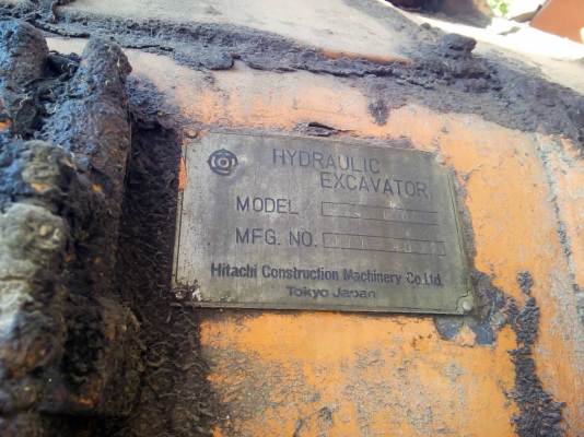 ขาย 3,850,000  HITACHI  EX 1,000  เครื่องดี ปั้มแรง เอวแน่น ช่วงล่างเต็ม อินวอยท์ รถสวยพร้อมใช้ รถอยู่ ราชบุรี 090-772-3710 090-772-3708