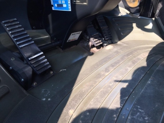 ขายรถตักล้อยาง CAT 980H รถนอกนำเข้าจากญี่ปุ่น สภาพสวยพร้อมใช้งาน มีVDOการทำงานครับ ขายรถตักล้อยาง CAT 980H รถนอกนำเข้าจากญี่ปุ่น สภาพสวยพร้อมใช้งาน มีVDOการทำงานครับ