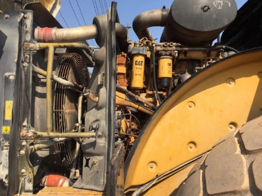 ขายรถตักล้อยาง CAT 980H รถนอกนำเข้าจากญี่ปุ่น สภาพสวยพร้อมใช้งาน มีVDOการทำงานครับ ขายรถตักล้อยาง CAT 980H รถนอกนำเข้าจากญี่ปุ่น สภาพสวยพร้อมใช้งาน มีVDOการทำงานครับ