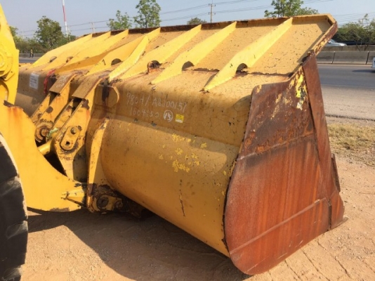 ขายรถตักล้อยาง CAT 980H รถนอกนำเข้าจากญี่ปุ่น สภาพสวยพร้อมใช้งาน มีVDOการทำงานครับ ขายรถตักล้อยาง CAT 980H รถนอกนำเข้าจากญี่ปุ่น สภาพสวยพร้อมใช้งาน มีVDOการทำงานครับ