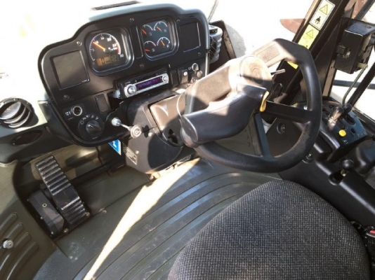 ขายรถตักล้อยาง CAT 980H รถนอกนำเข้าจากญี่ปุ่น สภาพสวยพร้อมใช้งาน มีVDOการทำงานครับ ขายรถตักล้อยาง CAT 980H รถนอกนำเข้าจากญี่ปุ่น สภาพสวยพร้อมใช้งาน มีVDOการทำงานครับ