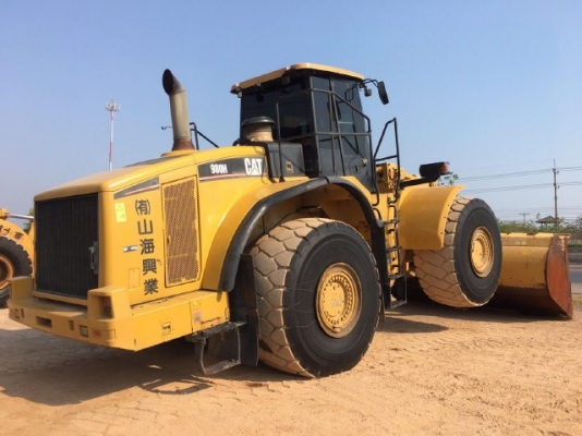ขายรถตักล้อยาง CAT 980H รถนอกนำเข้าจากญี่ปุ่น สภาพสวยพร้อมใช้งาน มีVDOการทำงานครับ ขายรถตักล้อยาง CAT 980H รถนอกนำเข้าจากญี่ปุ่น สภาพสวยพร้อมใช้งาน มีVDOการทำงานครับ