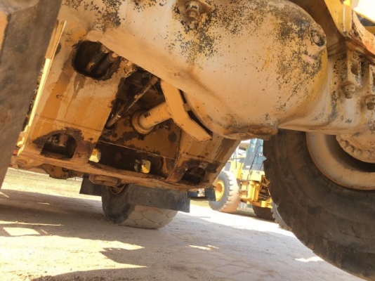 ขายรถตักล้อยาง CAT 980H รถนอกนำเข้าจากญี่ปุ่น สภาพสวยพร้อมใช้งาน มีVDOการทำงานครับ ขายรถตักล้อยาง CAT 980H รถนอกนำเข้าจากญี่ปุ่น สภาพสวยพร้อมใช้งาน มีVDOการทำงานครับ