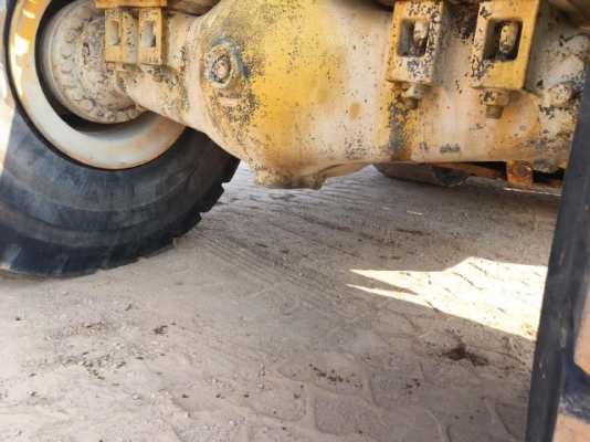 ขายรถตักล้อยาง CAT 980H รถนอกนำเข้าจากญี่ปุ่น สภาพสวยพร้อมใช้งาน มีVDOการทำงานครับ ขายรถตักล้อยาง CAT 980H รถนอกนำเข้าจากญี่ปุ่น สภาพสวยพร้อมใช้งาน มีVDOการทำงานครับ