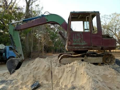 KOMATSU PC60-5