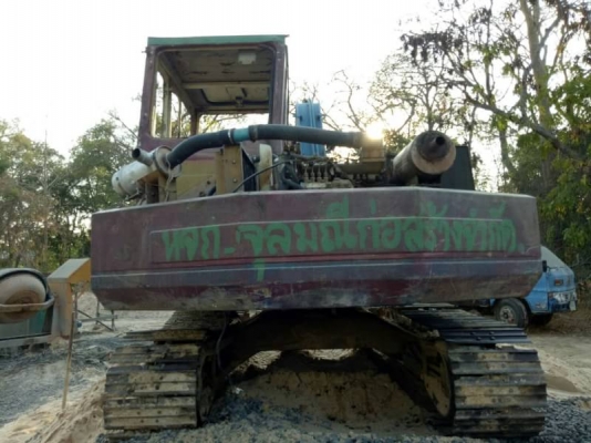 ขาย 235,000 KOMATSU PC 60-5  เครื่องดี ปั้มแรง โช่ใหม่ เอวแน่น รถสวยพร้อมใช้งาน  รถอยู่  สุรินทร์ 090-772-3710 090-772-3708
