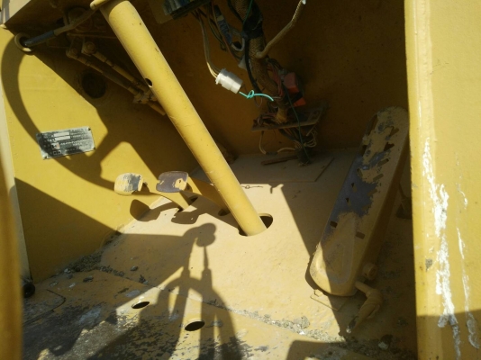 ขายด่วนรถตักเอวอ่อน KOMATSU=510 กรองเดียว มีใบอินวอย
