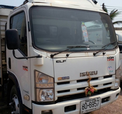 หกล้อ อีซูชุ NPR150ปี54 และ NQR175ปี56 ช่วงยาว 4.50ม กะบะสะเเตลเรส ทุกคัน รถห้าง สภาพดีสวยพร้อมใช้ มี2คัน ขายคันละ 655,000บ ทะเบียนพร้อมโอน