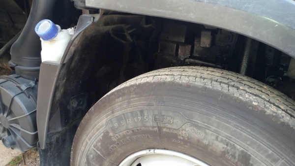 หกล้อ อีซูชุ NPR150ปี54 และ NQR175ปี56 ช่วงยาว 4.50ม กะบะสะเเตลเรส ทุกคัน รถห้าง สภาพดีสวยพร้อมใช้ มี2คัน ขายคันละ 655,000บ ทะเบียนพร้อมโอน