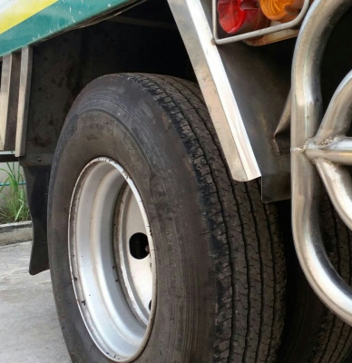 หกล้อ อีซูชุ NPR150ปี54 และ NQR175ปี56 ช่วงยาว 4.50ม กะบะสะเเตลเรส ทุกคัน รถห้าง สภาพดีสวยพร้อมใช้ มี2คัน ขายคันละ 655,000บ ทะเบียนพร้อมโอน