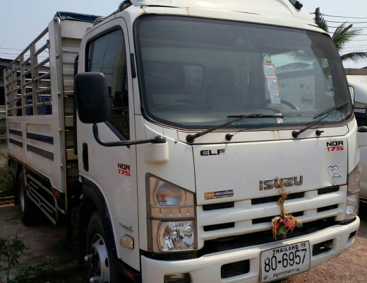 หกล้อ อีซูชุ NPR150ปี54 และ NQR175ปี56 ช่วงยาว 4.50ม กะบะสะเเตลเรส ทุกคัน รถห้าง สภาพดีสวยพร้อมใช้ มี2คัน ขายคันละ 655,000บ ทะเบียนพร้อมโอน