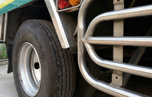 หกล้อ อีซูชุ NPR150ปี54 และ NQR175ปี56 ช่วงยาว 4.50ม กะบะสะเเตลเรส ทุกคัน รถห้าง สภาพดีสวยพร้อมใช้ มี2คัน ขายคันละ 655,000บ ทะเบียนพร้อมโอน