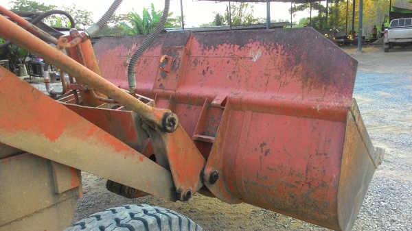 ขายรถตัก TCM สภาพพร้อมไช้เดิม