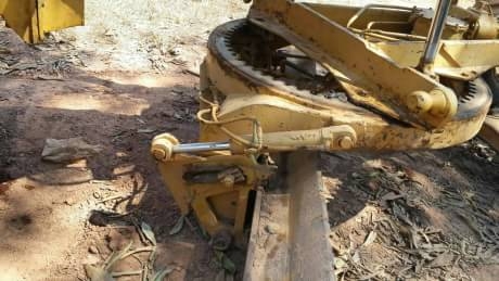 KOMATSU GD 376H