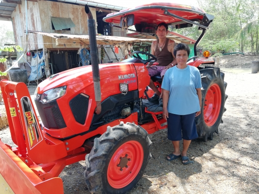 ผลิตและจำหน่ายใบดันดินหน้า พร้อมรับติดตั้งงานให้ถึงที่ มีภาพหลังติดตั้งงานให้ชม ท่านใดต้องการ ทางเรายินดีบริการอย่างเต็มที่