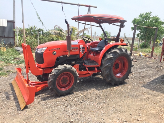 ผลิตและจำหน่ายใบดันดินหน้า พร้อมรับติดตั้งงานให้ถึงที่ มีภาพหลังติดตั้งงานให้ชม ท่านใดต้องการ ทางเรายินดีบริการอย่างเต็มที่