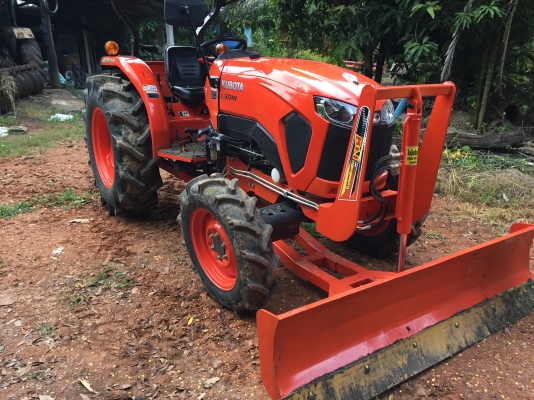 ผลิตและจำหน่ายใบดันดินหน้า พร้อมรับติดตั้งงานให้ถึงที่ มีภาพหลังติดตั้งงานให้ชม ท่านใดต้องการ ทางเรายินดีบริการอย่างเต็มที่