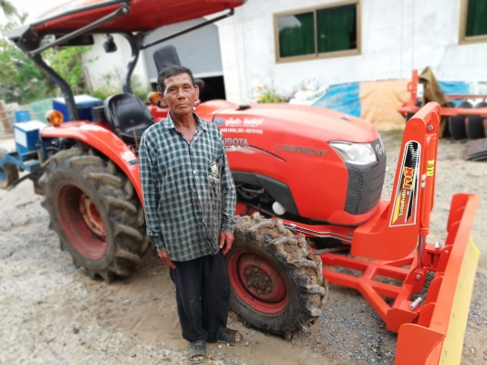 ผลิตและจำหน่ายใบดันดินหน้า พร้อมรับติดตั้งงานให้ถึงที่ มีภาพหลังติดตั้งงานให้ชม ท่านใดต้องการ ทางเรายินดีบริการอย่างเต็มที่