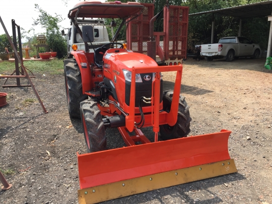 ผลิตและจำหน่ายใบดันดินหน้า พร้อมรับติดตั้งงานให้ถึงที่ มีภาพหลังติดตั้งงานให้ชม ท่านใดต้องการ ทางเรายินดีบริการอย่างเต็มที่