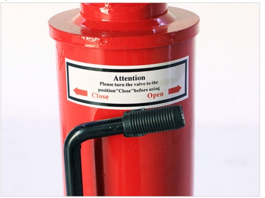 ตัวยกเกียร์ ของใหม่ ใช้ไฮดรอลิก รับน้ำหนักได้ 500 กิโลกรัม 7400 บาท ตัวยกเกียร์ ของใหม่ ใช้ไฮดรอลิก รับน้ำหนักได้ 500 กิโลกรัม 7400 บาท