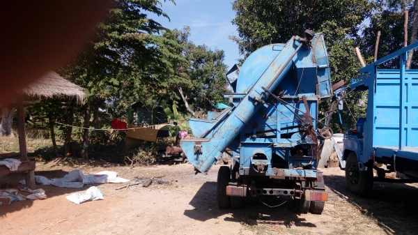 รถหกล้อพร้อมตู้นวด7ฟุต