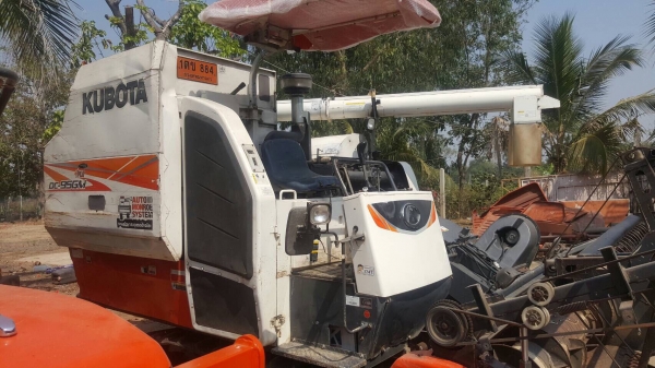 ขายรถเกี่ยวข้าว DC-95GM PLUS สภาพงามคับ เอกสารครบ