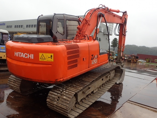 ขายรถขุดนำเข้าจากประเทศญี่ปุ่น hittachi zx120 แทรกกว้าง 70 cm รถสวยเดิม สนใจติดต่อสอบถาม 092-3309229 อีด