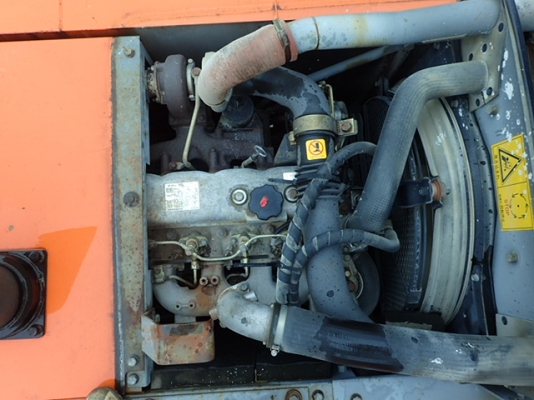 ขายรถขุดนำเข้าจากประเทศญี่ปุ่น hittachi zx120 แทรกกว้าง 70 cm รถสวยเดิม สนใจติดต่อสอบถาม 092-3309229 อีด