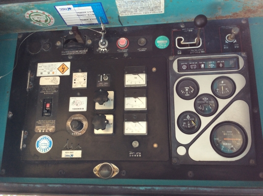 ขายเครื่องปั่นไฟ DENYO 45 SPH