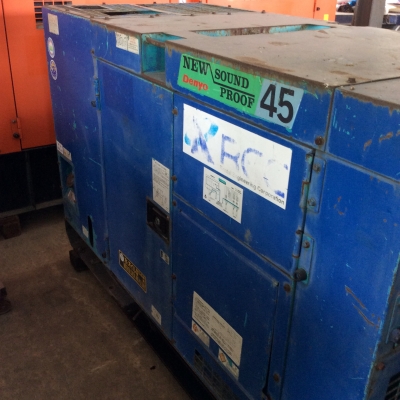 ขายเครื่องปั่นไฟ DENYO 45 SPH