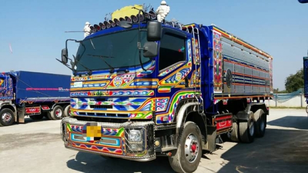 ขาย 2,680,000 ISUZU 360 ปี 57 วิ่ง 200,000 กม. แม่ลูกดั้ม(อู่ ส.สุรศักดิ์)แม่ยาว 6.40 ม.ลูก 3 คาน  ยาว 6.80 ม.กว้าง 2.55 นอกสูง 1.70 ม. รถอยู่.นครปฐม 090-772-3710 090-772-3708