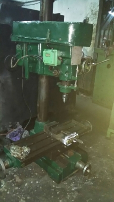 ขายมิลลิ่งตั้งโต๊ะให้ปากกาพร้อมขาตั้งโต๊ะไฟ220ราคาเบาๆครับ ขายมิลลิ่งตั้งโต๊ะให้ปากกาพร้อมขาตั้งโต๊ะไฟ220ราคาเบาๆครับ