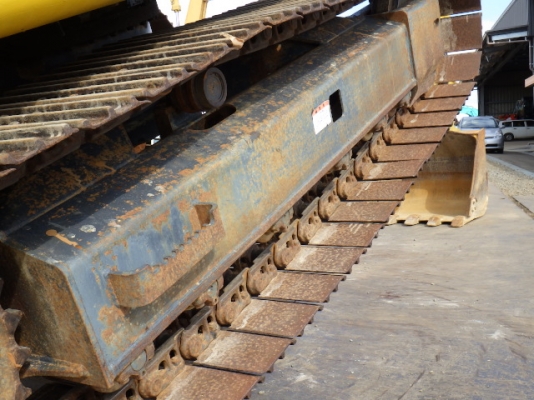 ขายรถขุดนำเข้าจากประเทศญี่ปุ่น sumitomo sh120-2 แทรกกว้าง 60 cm รถสวยเดิม สนใจติดต่อสอบถาม 092-3309229 อีด