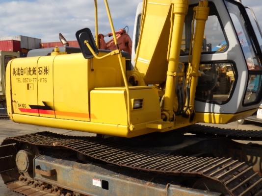 ขายรถขุดนำเข้าจากประเทศญี่ปุ่น sumitomo sh120-2 แทรกกว้าง 60 cm รถสวยเดิม สนใจติดต่อสอบถาม 092-3309229 อีด