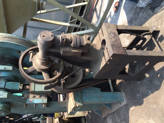 ขายปั๊มพวงมาลัยแบบเฟืองหลังราคาประหยัดครับ