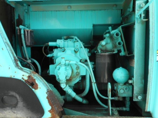 ขายค่ะ  KOBELCO SK200-2  เก่าญี่ปุ่นแท้   สภาพสวย  เครื่องปั๊มดี   ลองระบบกันได้ทุกวัน โทร 089-7462641 สุวรรณี