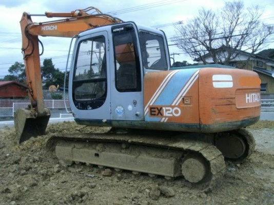 ขาย HITACHI EX120-5E เก่าญี่ปุ่น  มาใหม่ สภาพสวย  มีลายแย๊ก   ระบบดี  สนใจโทร 089-7462641  สุวรรณี