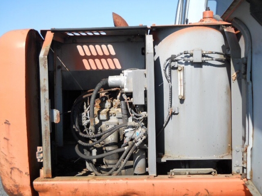 ขาย HITACHI EX120-5E เก่าญี่ปุ่น  มาใหม่ สภาพสวย  มีลายแย๊ก   ระบบดี  สนใจโทร 089-7462641  สุวรรณี