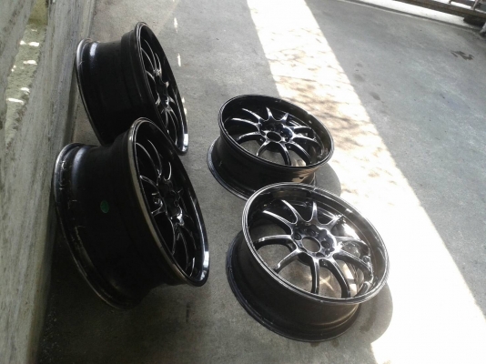 ขอบ17นิ้ว5รู100/114 ชุดนี้ ราคา 7600 บาท