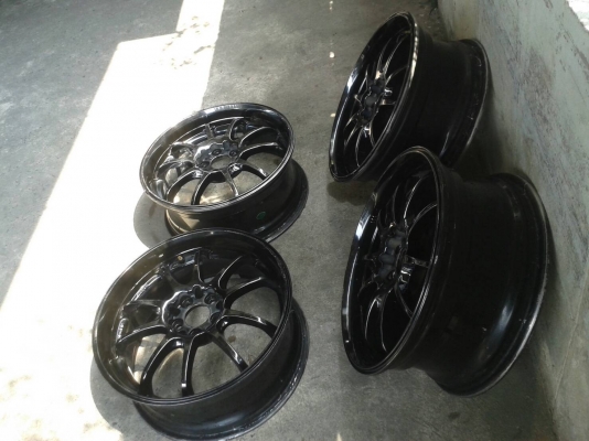 ขอบ17นิ้ว5รู100/114 ชุดนี้ ราคา 7600 บาท